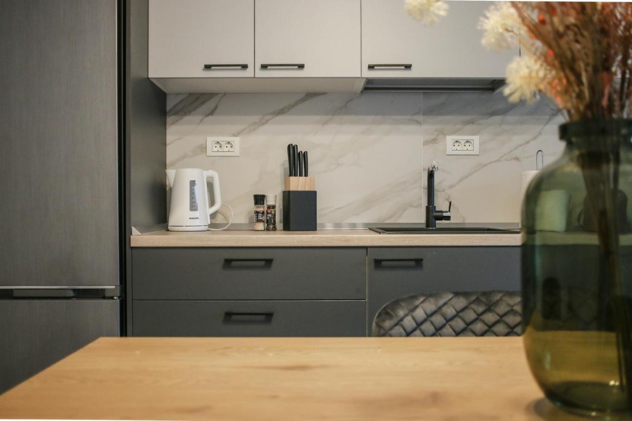 The Next Door Apartaments Bucureşti Ngoại thất bức ảnh
