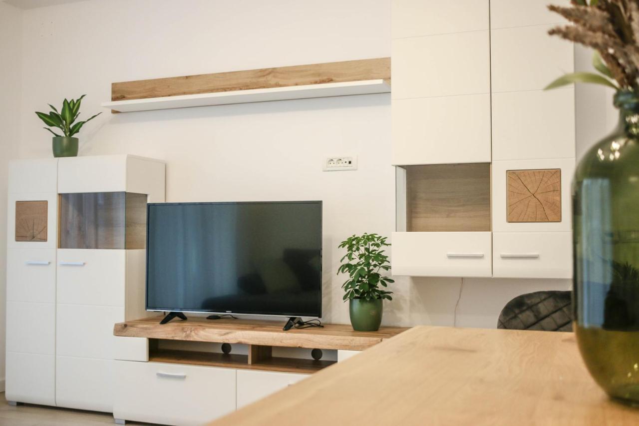 The Next Door Apartaments Bucureşti Ngoại thất bức ảnh