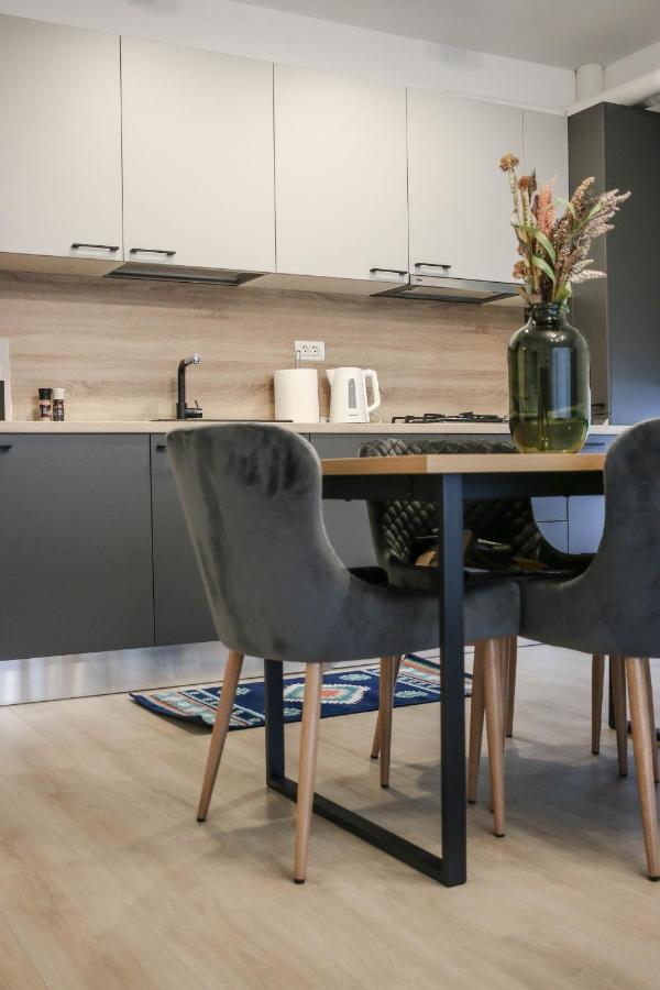 The Next Door Apartaments Bucureşti Ngoại thất bức ảnh